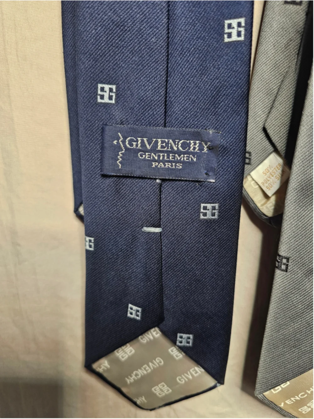 Givenchy Monsieur Silk Blend Tie Vintage Lot 3 Navy Grey Red 4G Monogram Italy